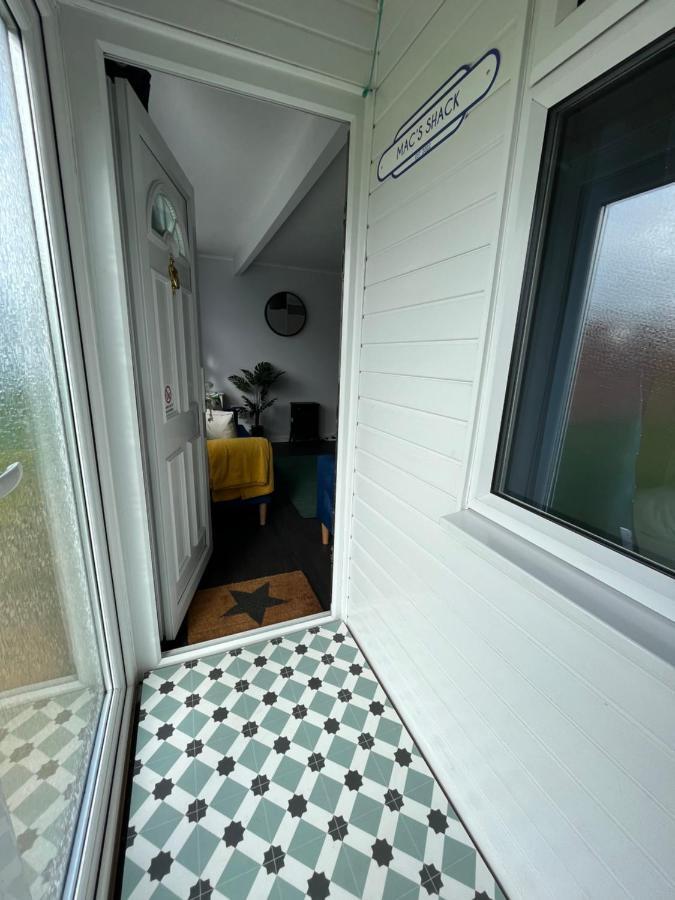 Macs Shack, California Sands, Scratby - Two Bed Chalet, Sleeps 5, Pet Friendly, Free Pool Passes Plus Linen And Towels Included Γκρέιτ Γιάρμουθ Εξωτερικό φωτογραφία